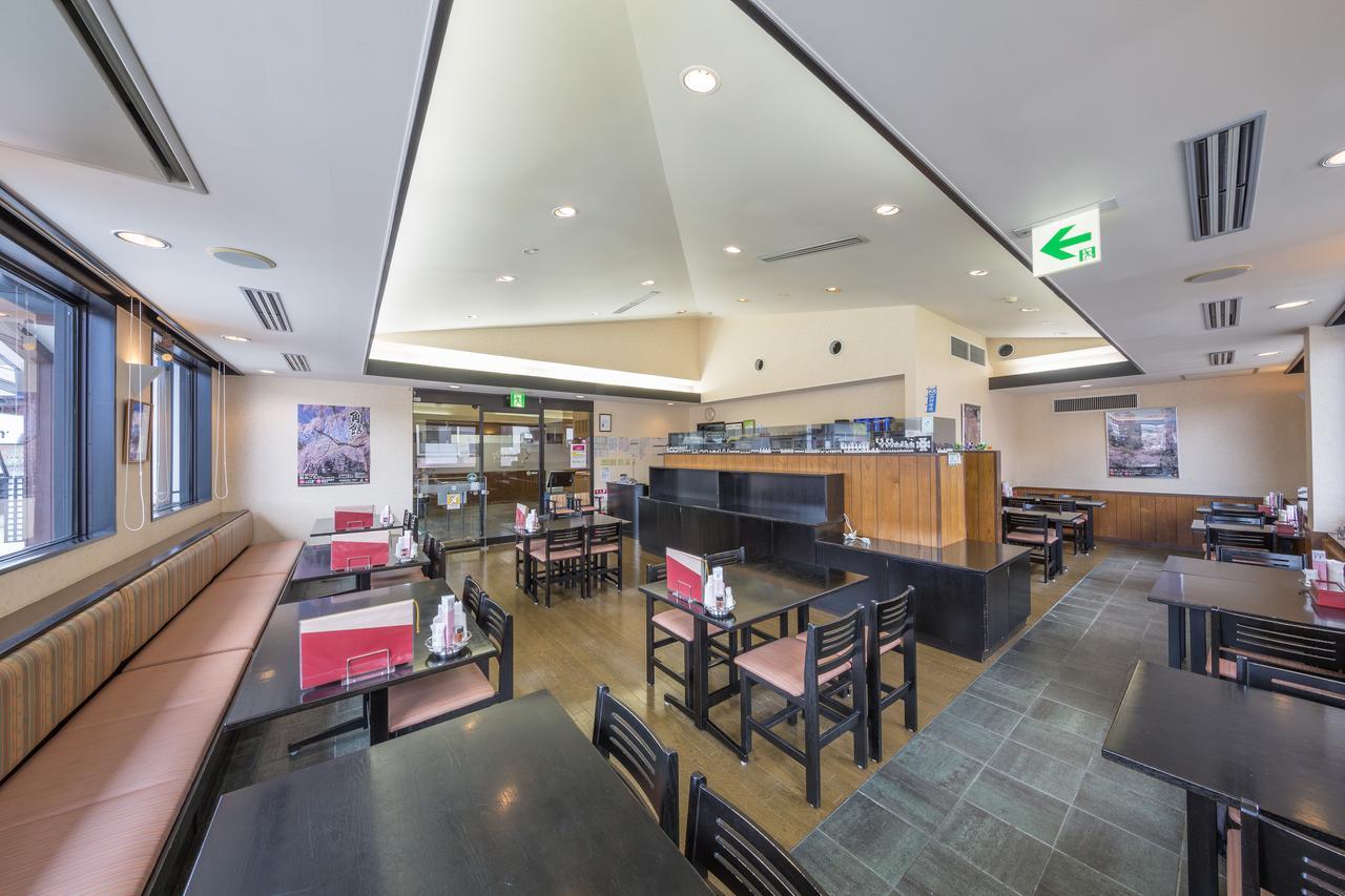 ホテルフォルクローロ角館 3*